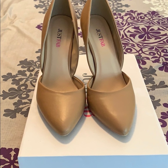 Shoes - Picture 4 of 4